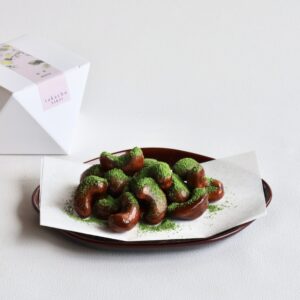ちぐさの実 抹茶味のカシューナッツ菓子